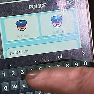 Sheriffs' Group Wants 'Police Button' Off Waze - YouTube