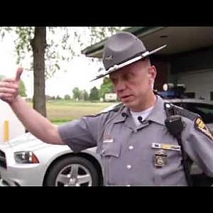 Video: Ohio state trooper saves baby from burning car - YouTube