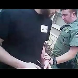 Guy Tries To Take Cop's Gun - YouTube