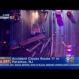 Crash Closes Route 17 In Paramus - YouTube