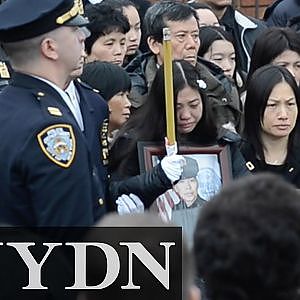Mourners gather to pay final respects to Wenjian Liu - YouTube