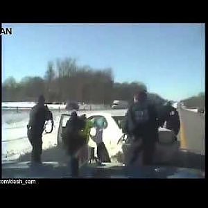 State Troopers Take Down Bank Robber In Michigan - YouTube