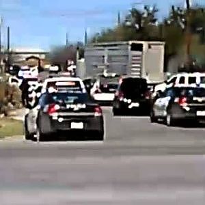 Crazy! Cops at Border Kill Trucker As He Tries to Run Over Officers with Rig - YouTube