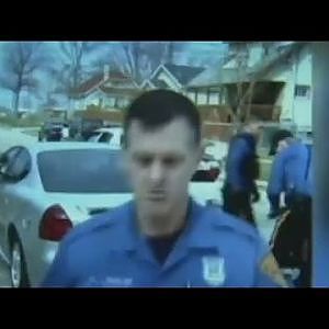 How cell phone video impacts police work - YouTube