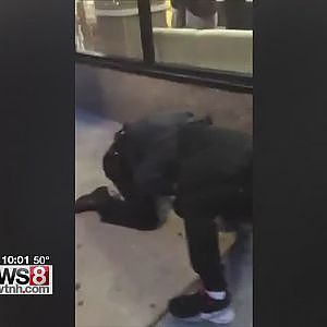 Teen holds Hartford cop in headlock after being asked to leave restaurant - YouTube
