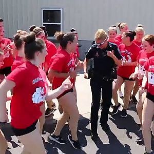 Running Man Challenge: Cicero, NY, police take on the Running Man Challenge - YouTube