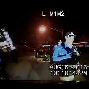 Chicago Police Officer Grazed By Bullet - YouTube