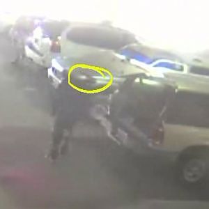 Video: Sword-wielding thief strikes in Albuquerque's Uptown - YouTube