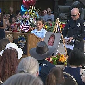 Hundreds Gather To Honor Fallen Palm Springs Police Officers - YouTube