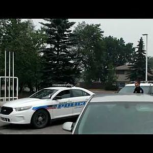 Multiple Police Vehicles Arriving On-Scene Code3 - YouTube
