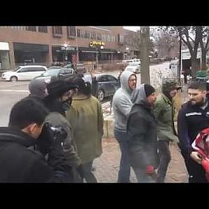FEDEX Driver fights and knocks off U.S flag burning Liberals - YouTube