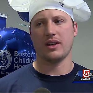 Patriots serve pancakes at Children's Hospital - YouTube