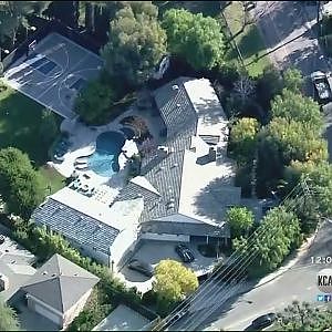 Burglars Target Tarzana Home Of Lakers Star Nick Young - YouTube