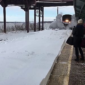 Amtrak Snow-mo Collision - YouTube