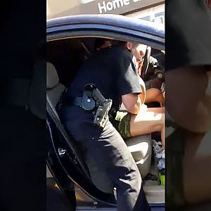 Woman's Violent Encounter With Phoenix Police Is Going VIRAL! - YouTube